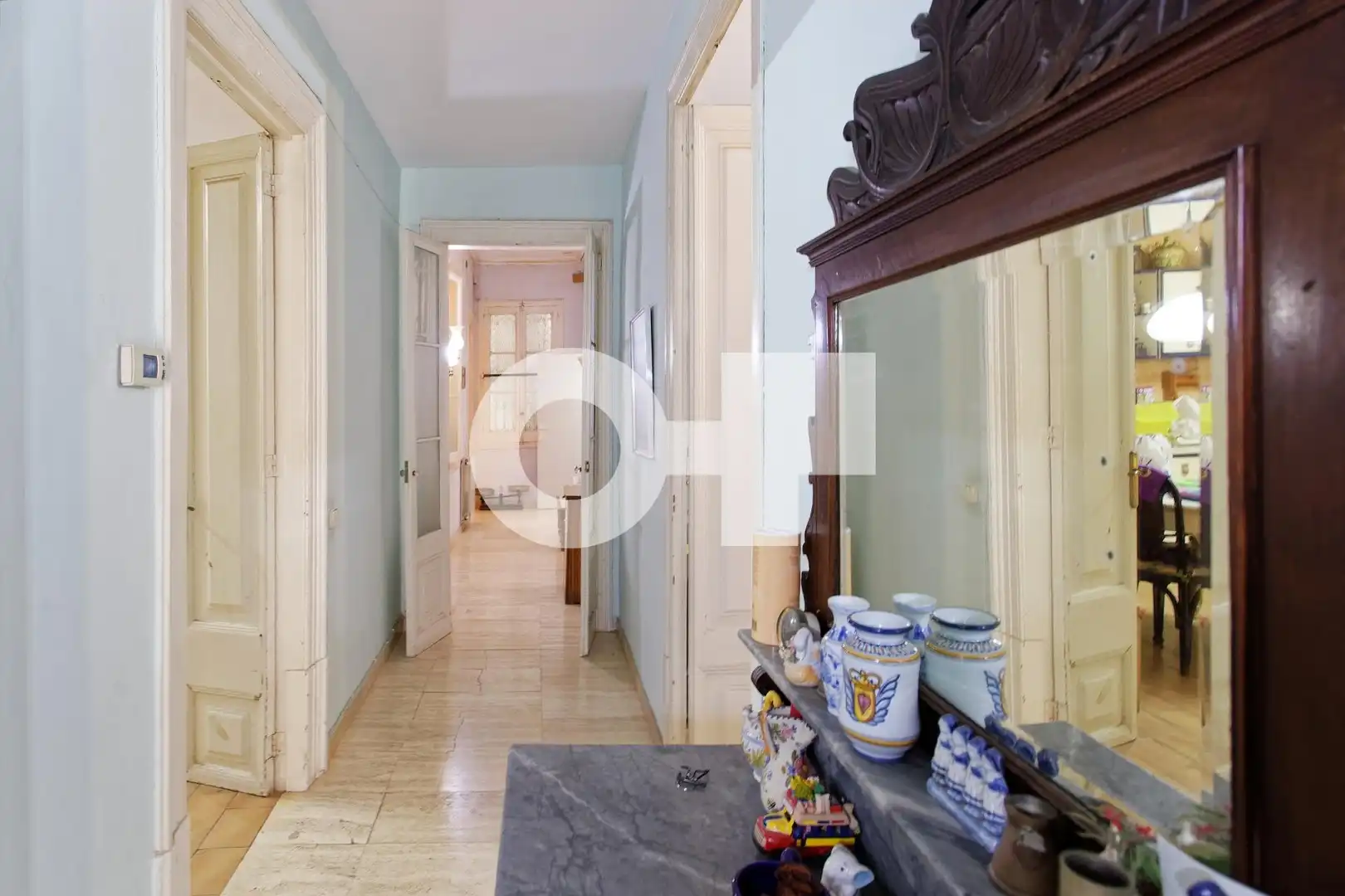Apartament en venda en Barcelona amb Terrassa, Moblat i Balcó