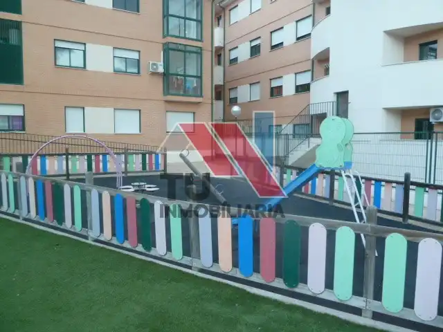 Aparcament de Pis en venda en Fuensalida amb Balcó i Piscina comunitària