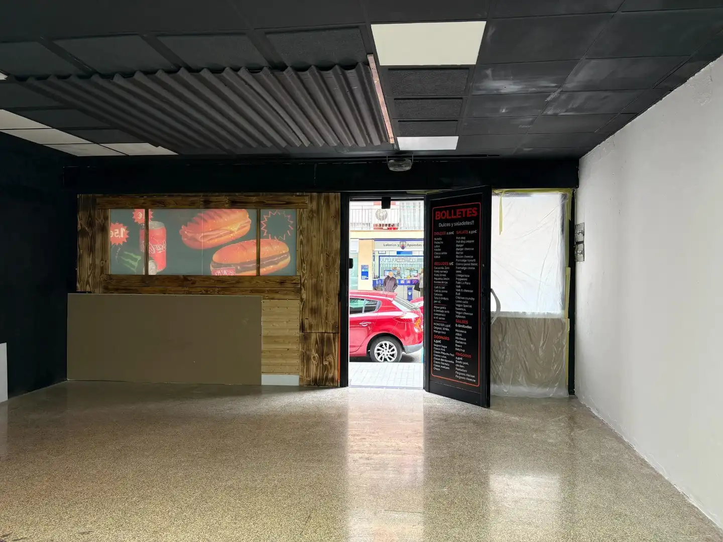Commercial properties for sale in Carrer MARE DE DEU DE NURIA, Instituts