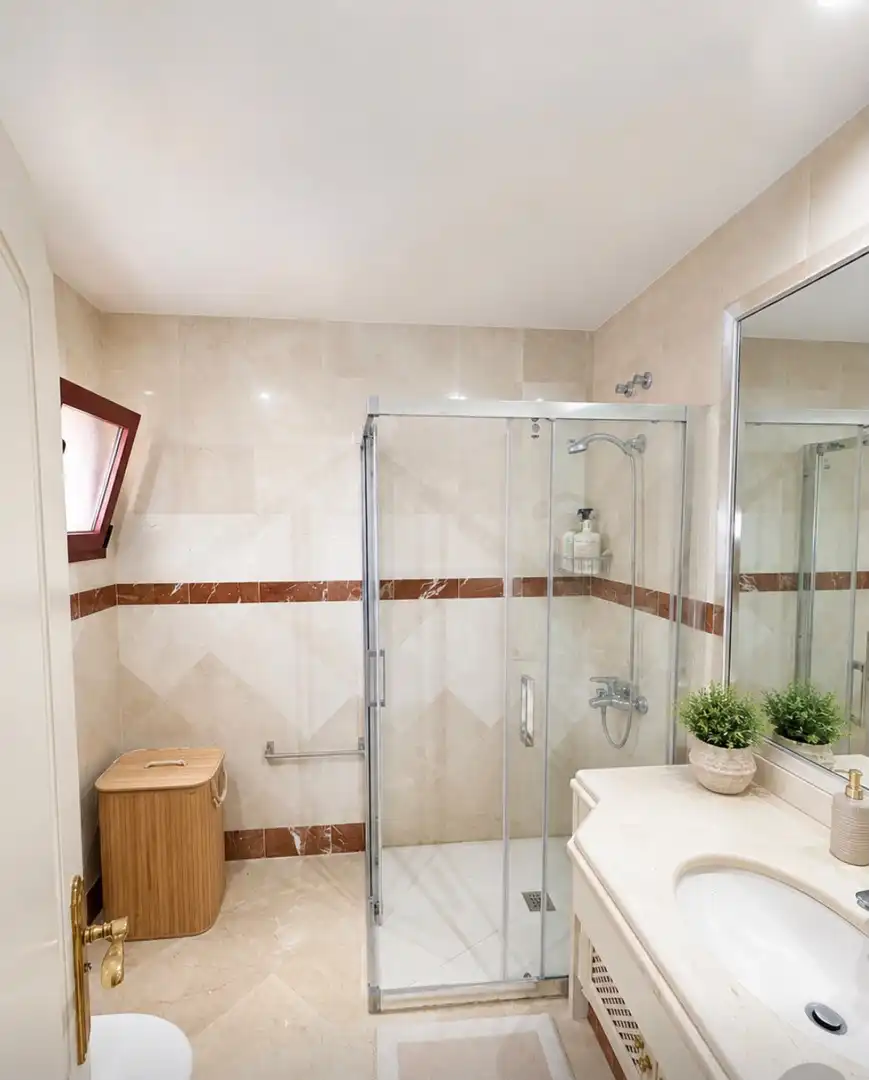 Apartamento de alquiler en Elviria