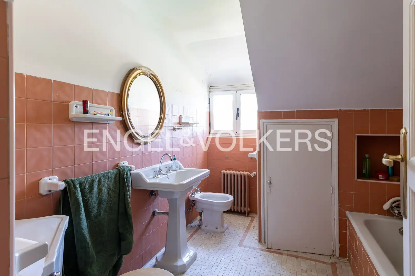 Baño de Casa o chalet en venta en Torrelodones con Calefacción, Jardín privado y Terraza