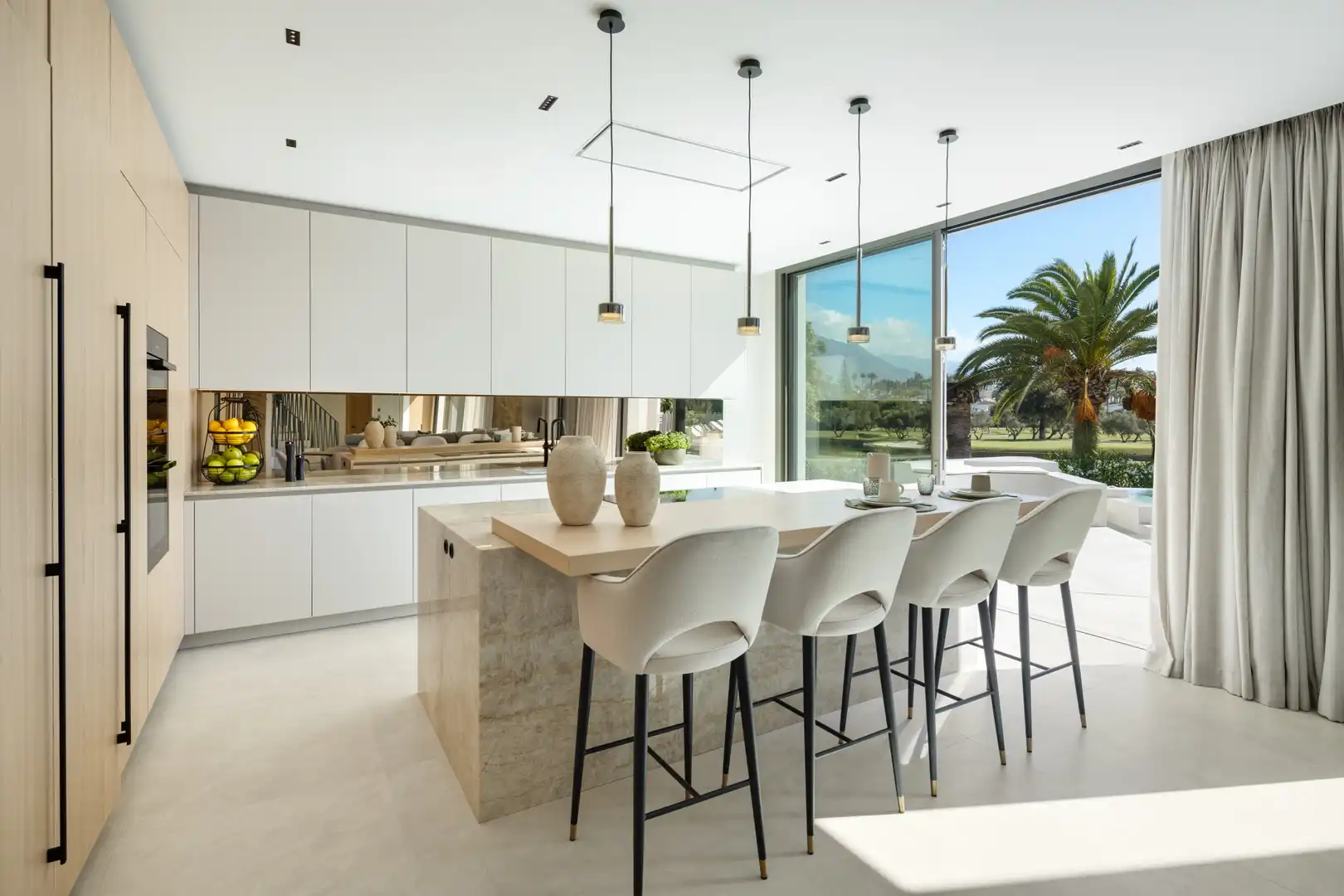 House with pool for sale in Marbella Centro, imagen 9