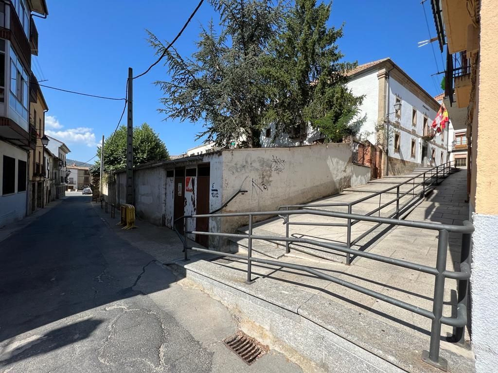 Exterior view of Industrial land for sale in El Barco de Ávila 