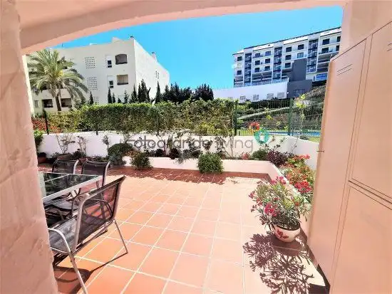 Apartment with pool for sale in La Duquesa, imagen 12