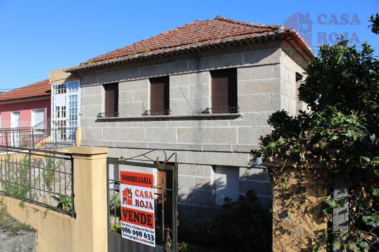 Vista exterior de Casa o xalet en venda en Cangas  amb Traster