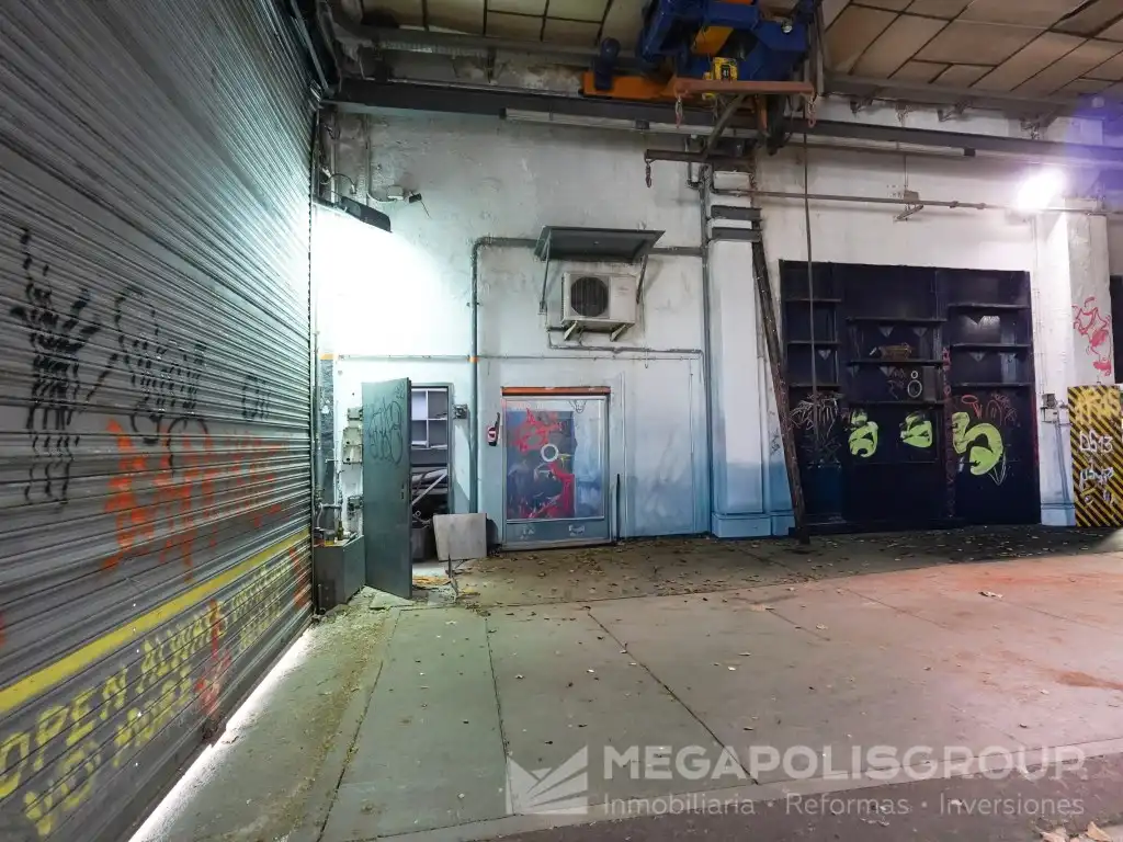 Nave industrial in vendita a Calle Josep Finestres, imagen 18