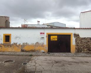 Vista exterior de Garatge en venda en Garrovillas de Alconétar