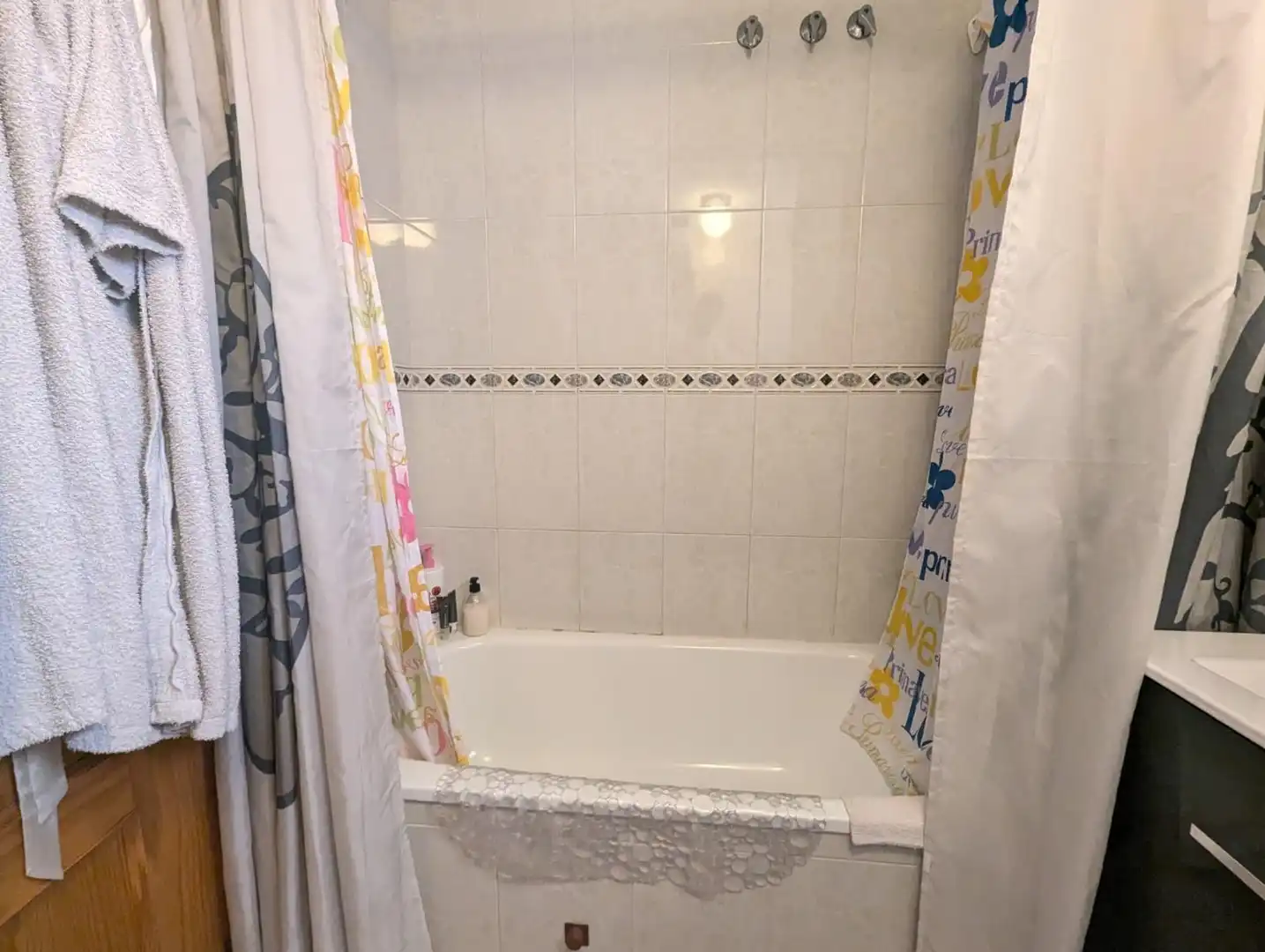 Bathroom of Apartments for sale in Torrevieja  with Terrace