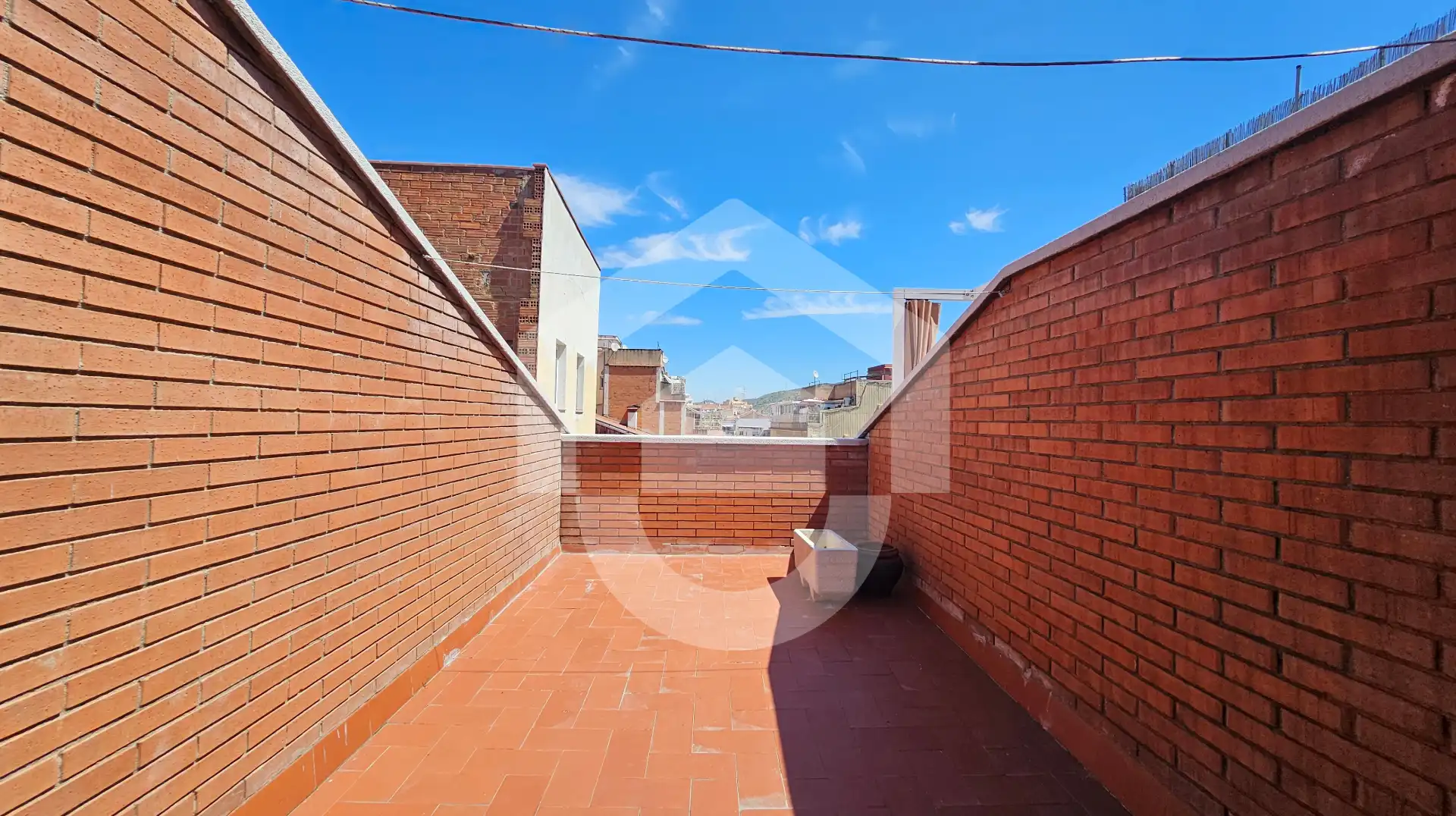 Terrassa de Pis en venda en Barcelona amb Aire condicionat, Terrassa i Moblat