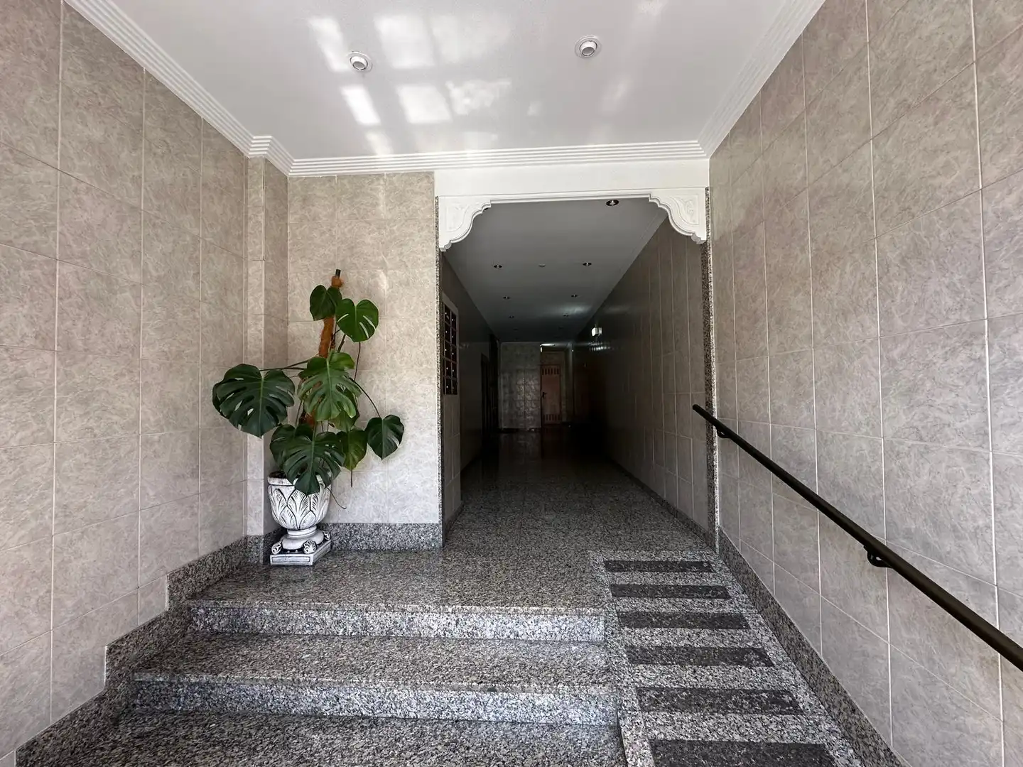 Piso en venta en Gijón  con Calefacción, Terraza y Piscina