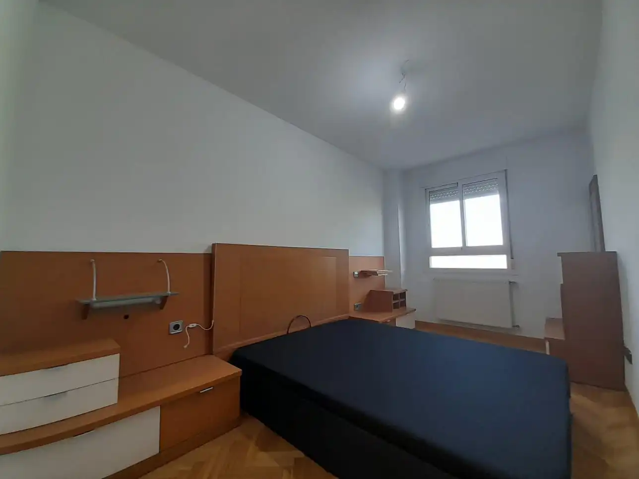 Bedroom of Flat for sale in Madrid  with Air Conditioner, Heating and Parquet flooring