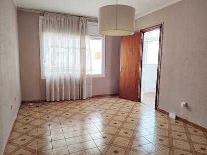 Bedroom of Flat for sale in Badalona