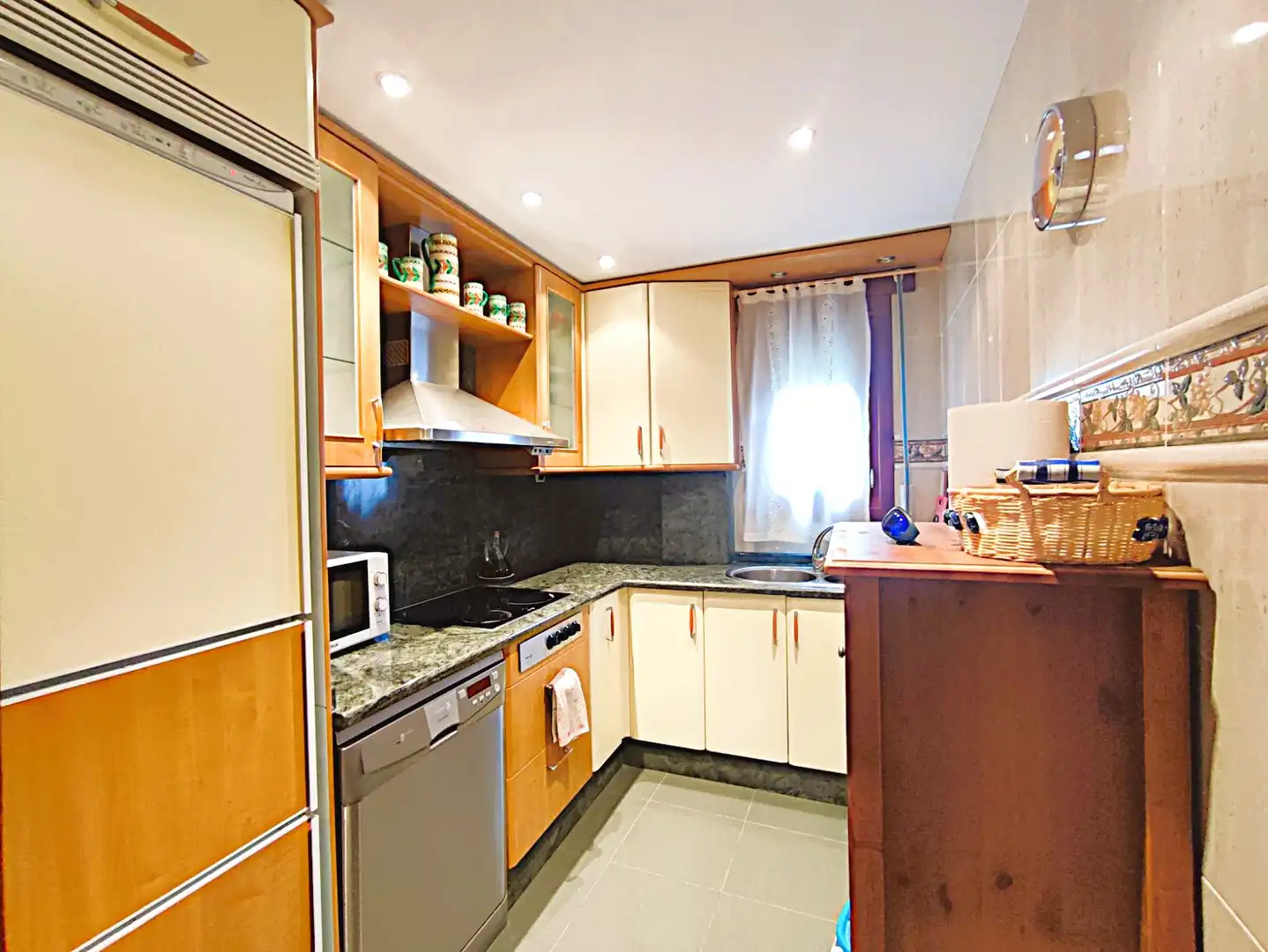 Cocina de Casa o chalet en venta en Arnedo con Aire acondicionado, Calefacción y Jardín privado