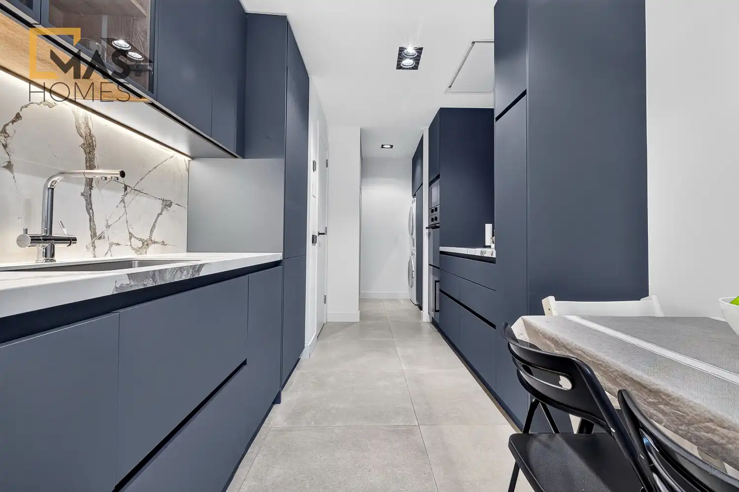 Cocina de Piso en venta en Sant Cugat del Vallès con Aire acondicionado, Calefacción y Jardín privado