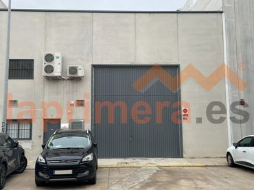 Nave industrial en alquiler en Alaquàs