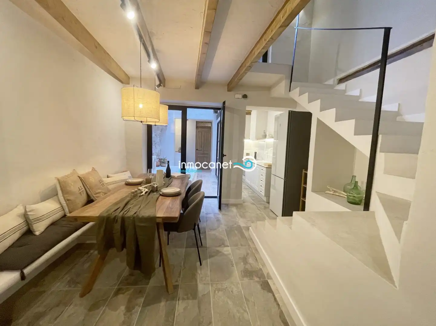 Vista exterior de Casa o xalet en venda en Oliva amb Calefacció, Terrassa i Traster