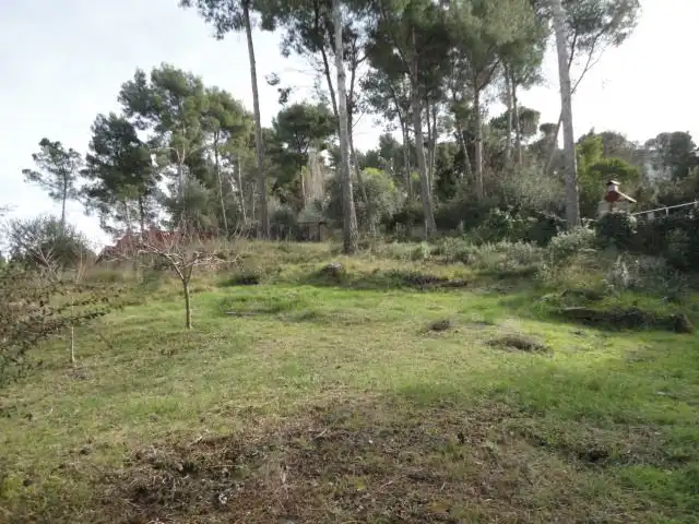 Terreno residencial en venta en Castellví de Rosanes, imagen 2