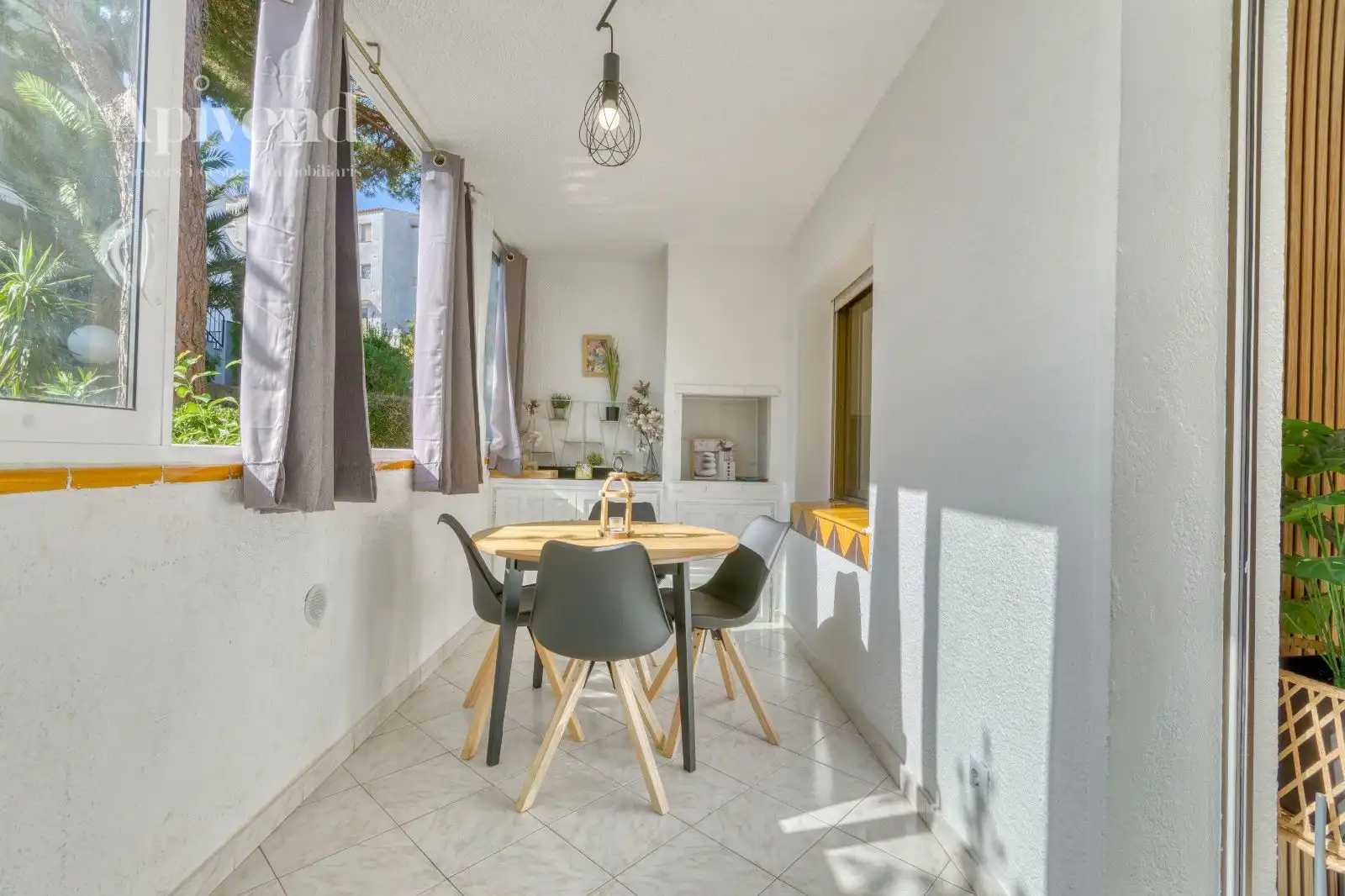 Flat with pool for sale in Josep Carner, imagen 4