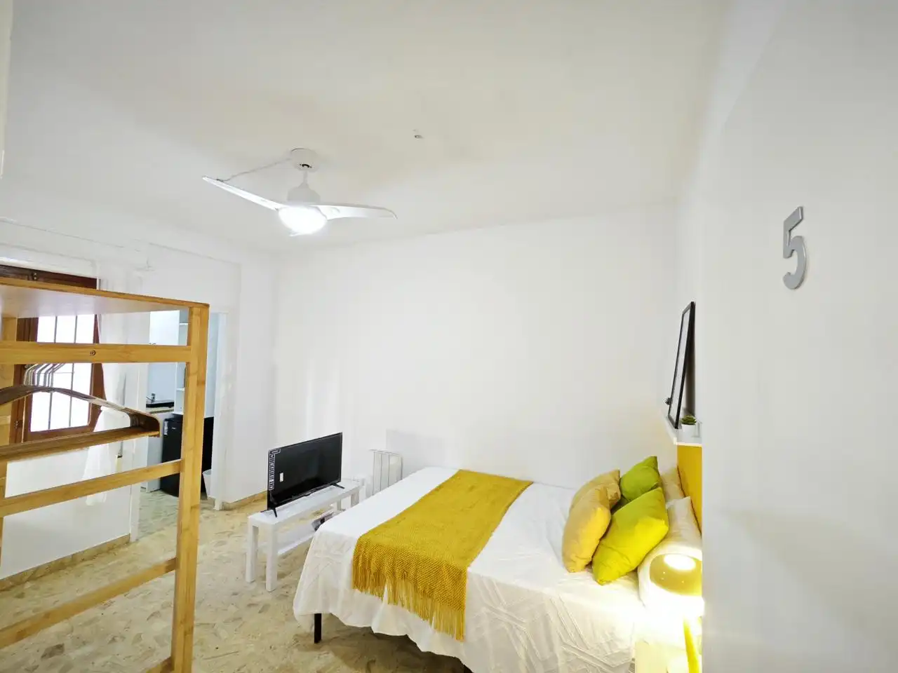 Wohnung zur Miete in San Esteban, Barrio de Peral - San Félix