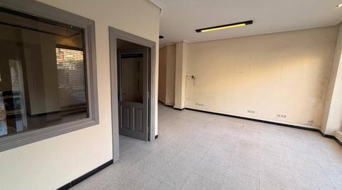 Photo 2 of Premises to rent in Avenida Valdecilla, Cuatro Caminos, Cantabria