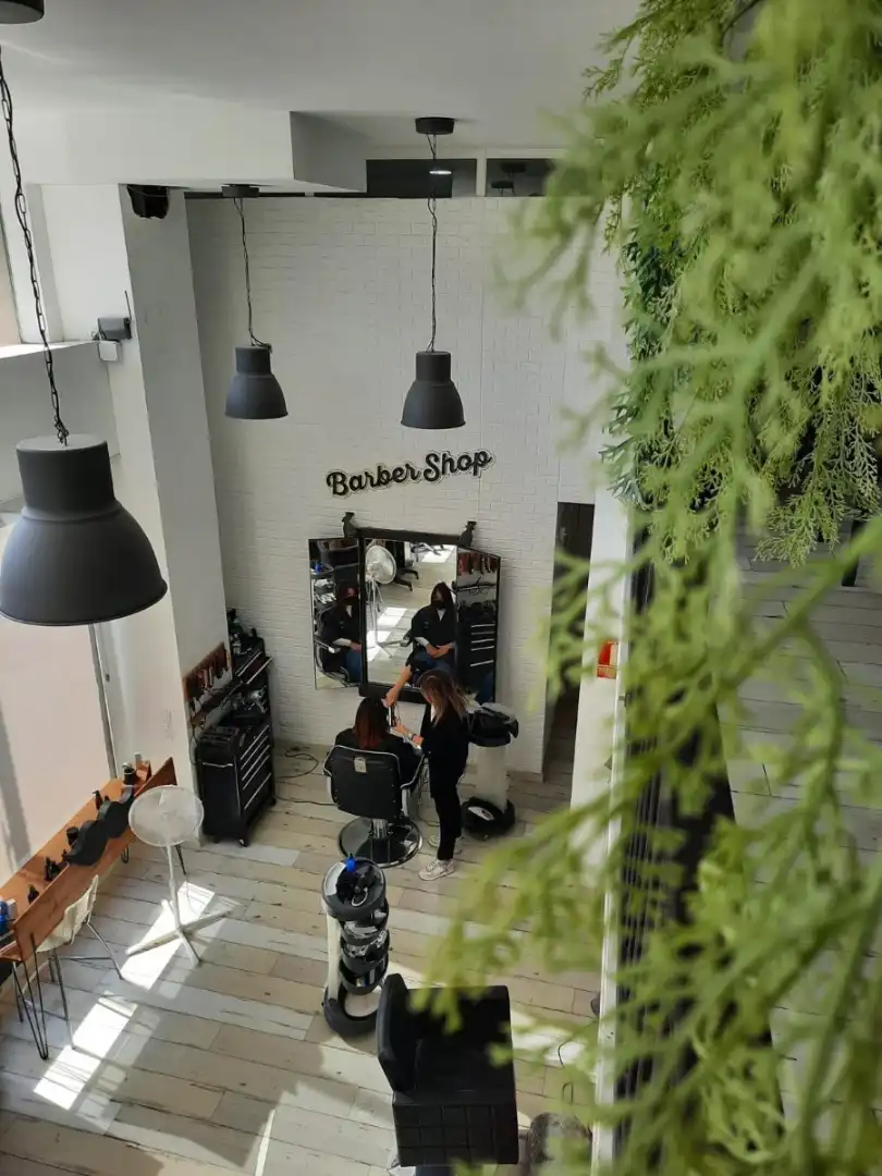 Business premises for transfer in Poblenou, imagen 2