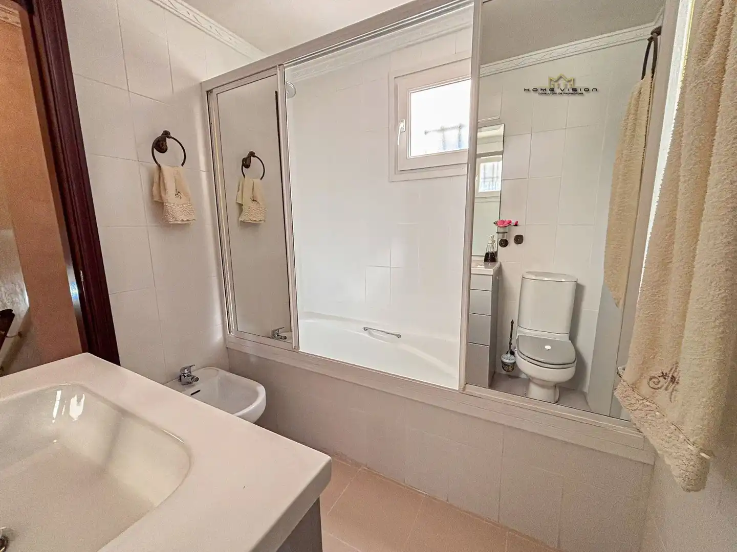 Baño de Casa adosada en venta en Jerez de la Frontera con Aire acondicionado, Calefacción y Terraza