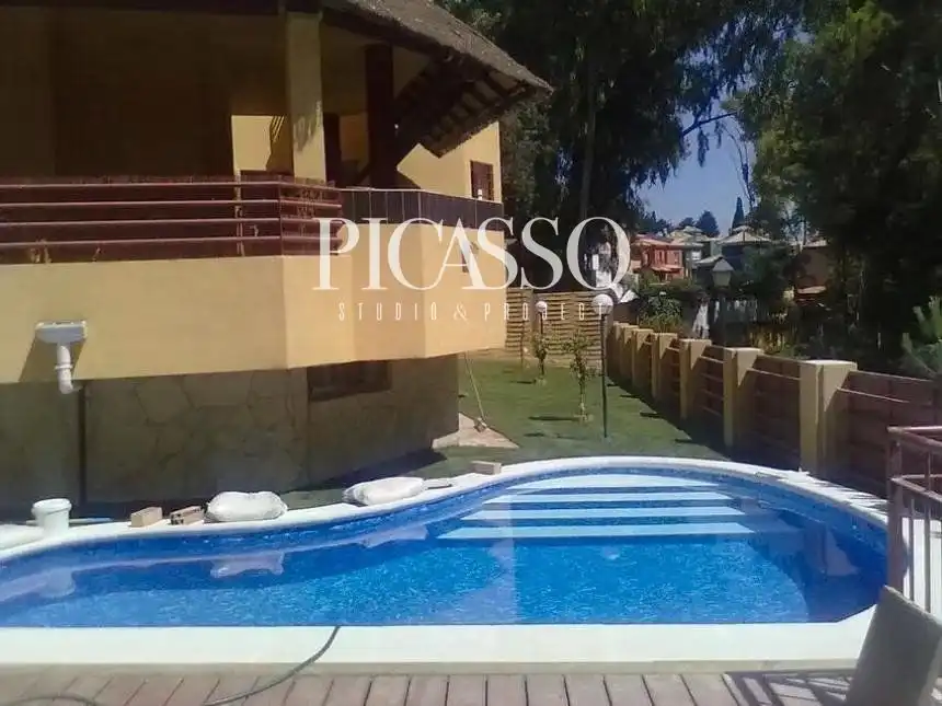 Casa o xalet en venda a Manuel Barbadillo, Manantiales - Estación de Autobuses