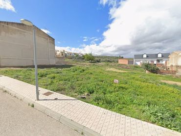 Terreny residencial en venda a Mengíbar