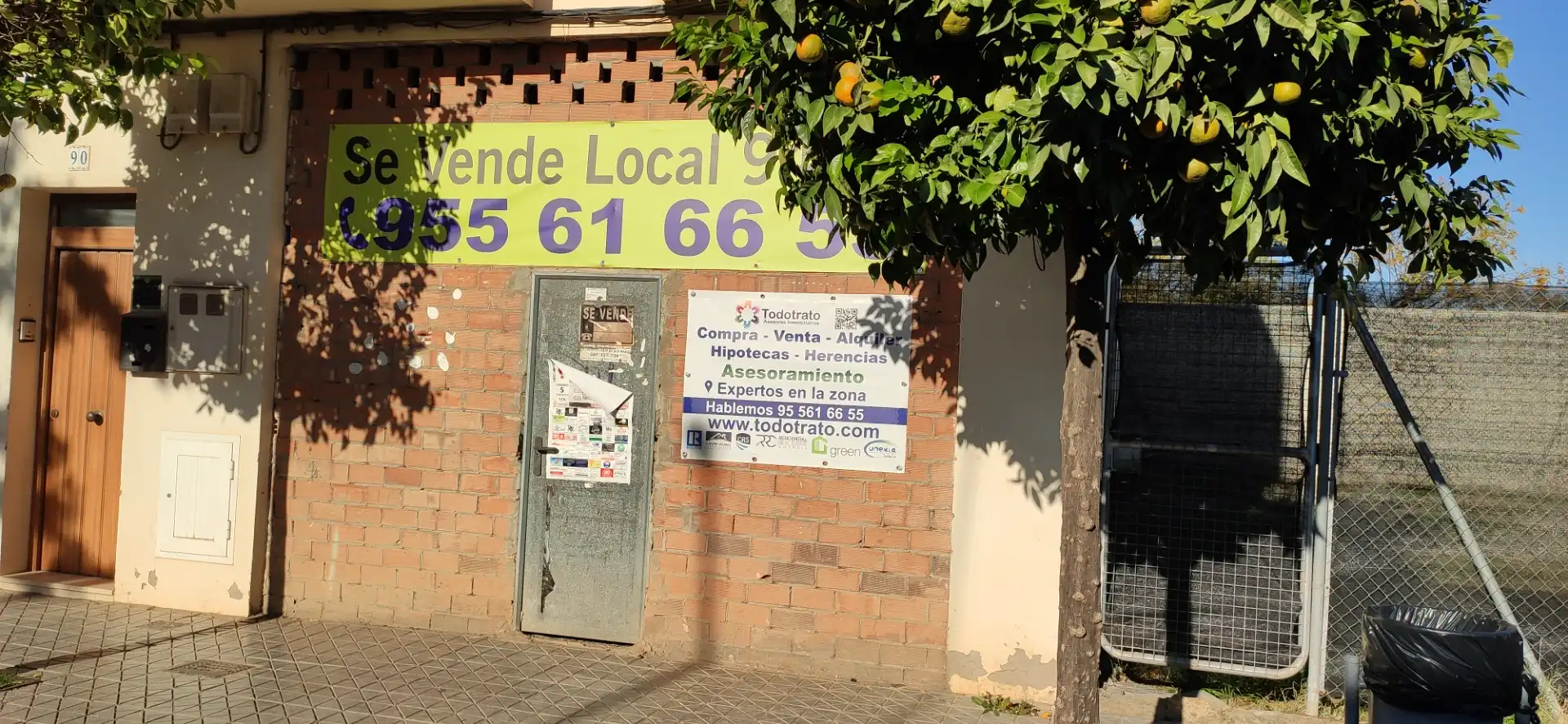 Local commercial à vendre à Avenida Blas Infante 86, imagen 3