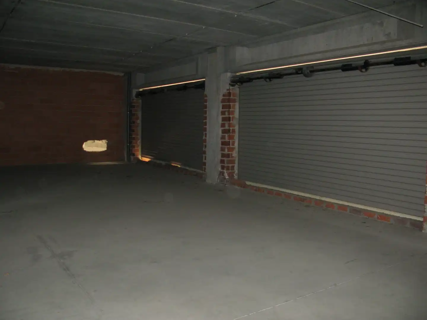 Parking de Nave industrial de alquiler en Girona