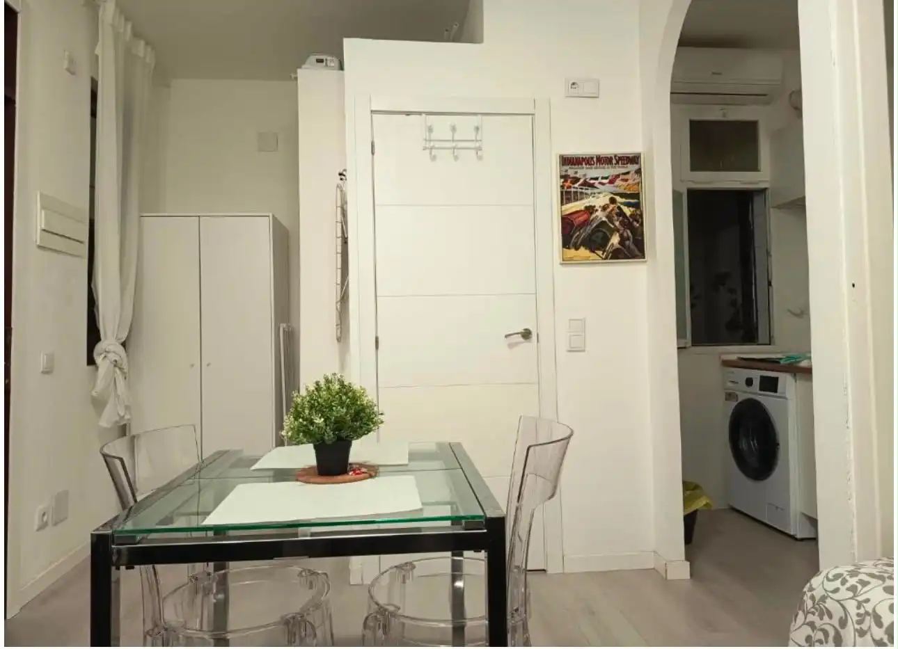 Study for rent in Calle del Pico Cejo, Numancia