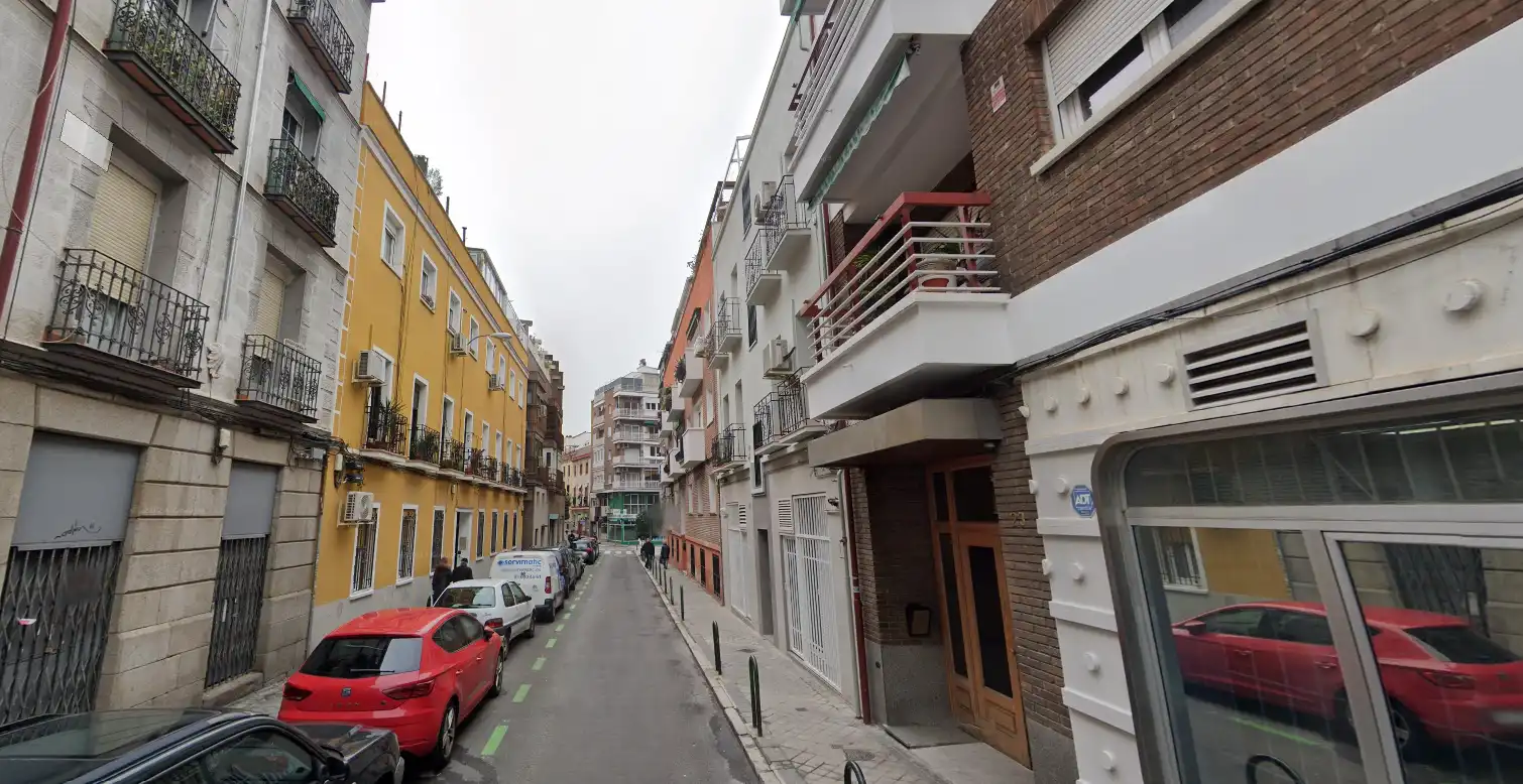 Vista exterior de Casa o chalet en venta en Madrid