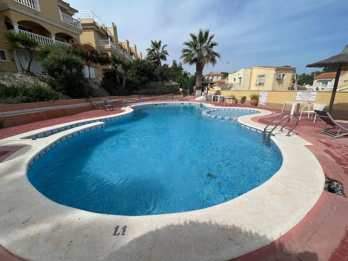 Swimming pool of Houses for sale in San Fulgencio