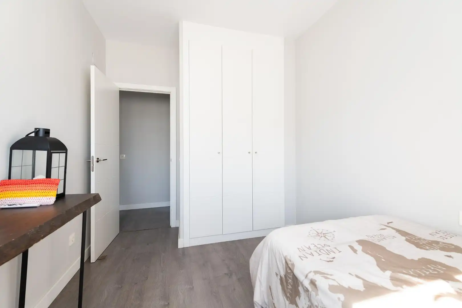 Habitación de Ático en venta en Rincón de la Victoria con Terraza, Trastero y Piscina comunitaria