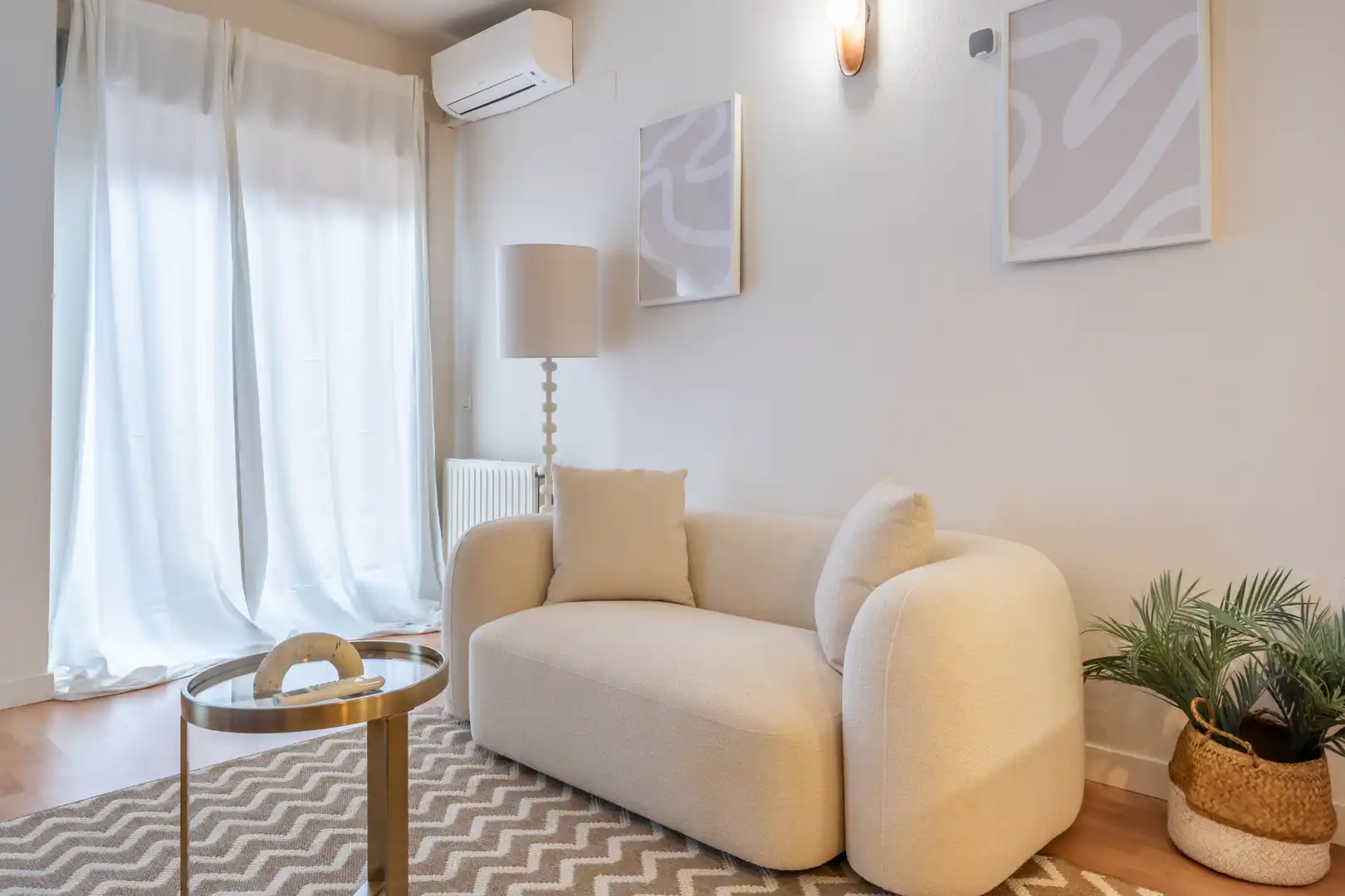 Wohnzimmer von Wohnung zum Verkauf in Madrid mit Gemeinschaftspool