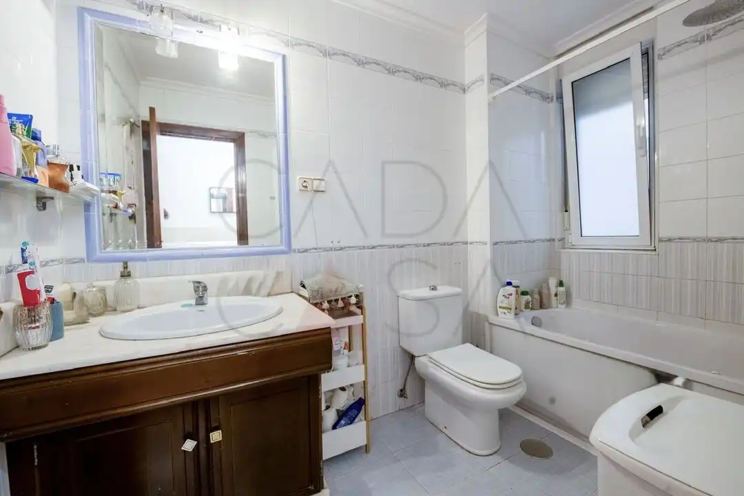 Bathroom of Flat for sale in Santander  with Heating, Storage room and Balcony