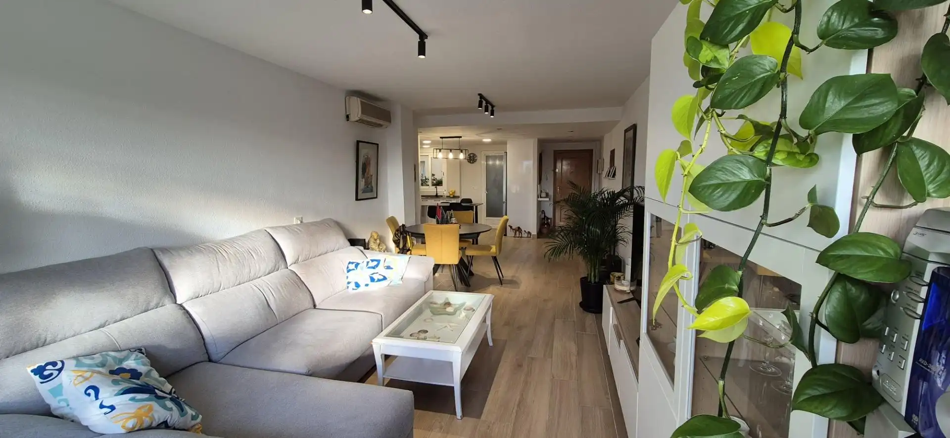 Sala de estar de Piso en venta en Benidorm con Aire acondicionado y Calefacción