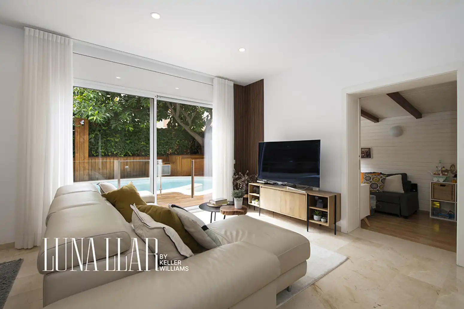 Living room of Houses for sale in Can Bou