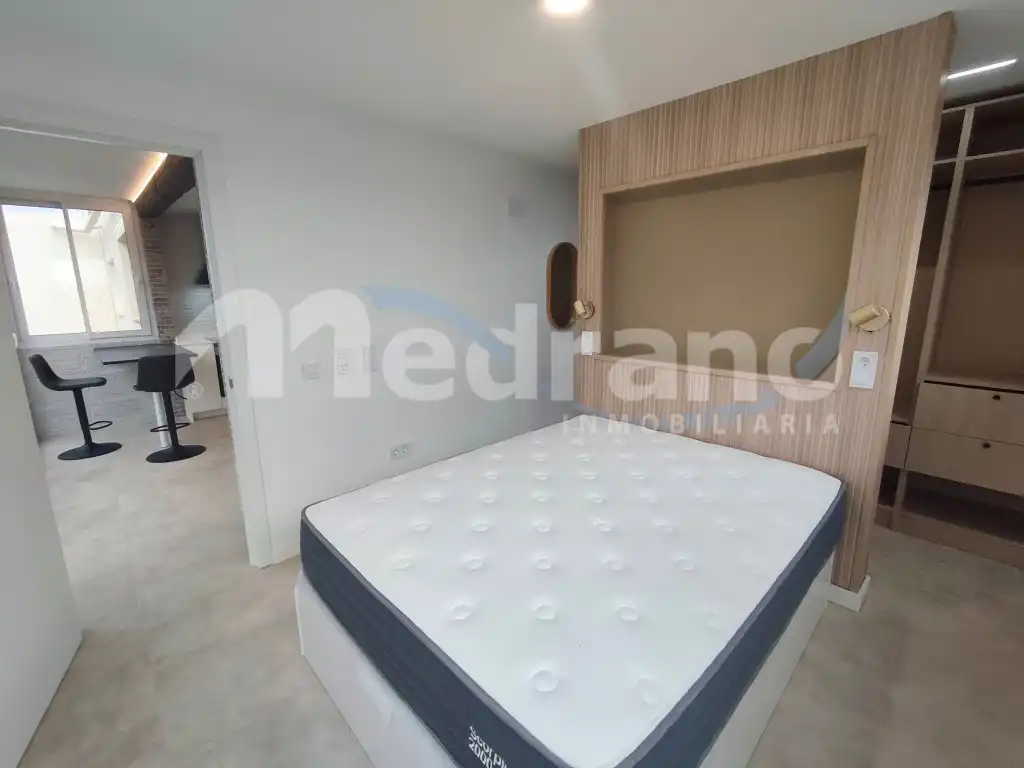 Habitación de Apartamento de alquiler en La Nucia con Aire acondicionado, Calefacción y Jardín privado