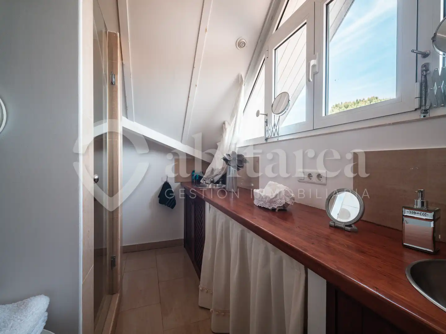 Habitación de Casa o chalet en venta en Piélagos con Calefacción, Jardín privado y Parquet