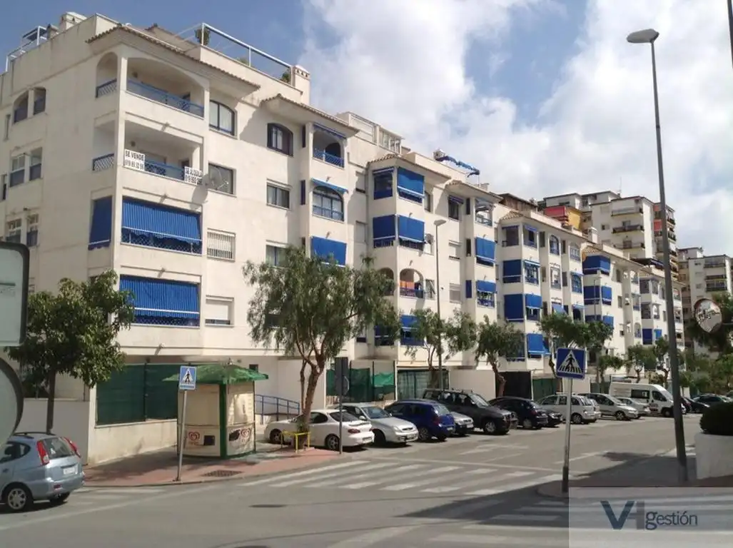 Flat with lift for sale in Las Lagunas