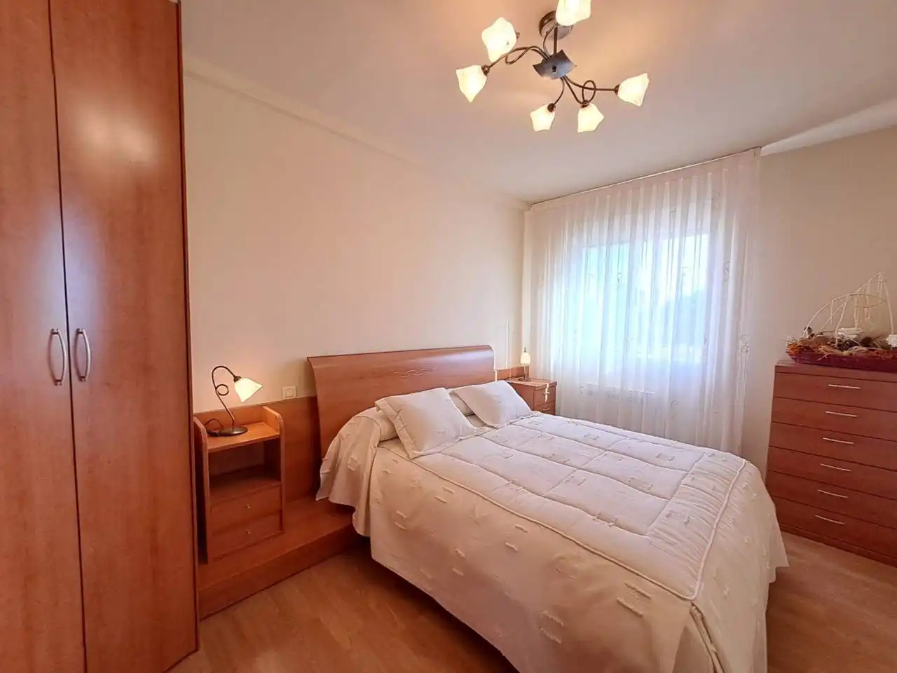 Bedroom of Flat for sale in Valdorros  with Heating, Parquet flooring and Terrace