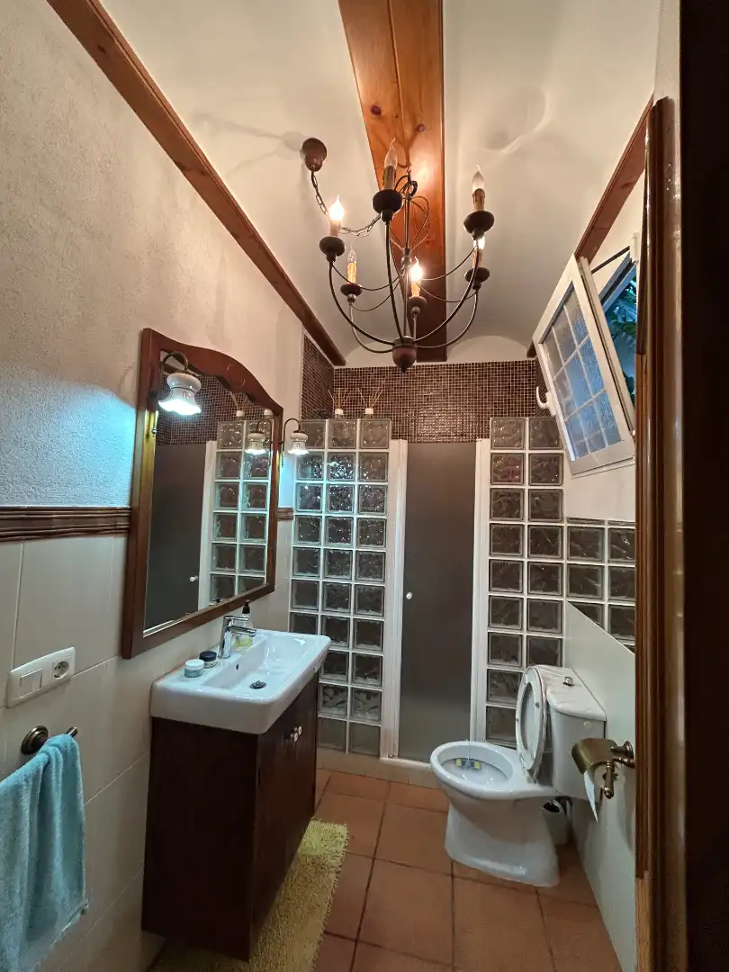 Bany de Casa o xalet en venda en Sempere amb Aire condicionat, Jardí privat i Terrassa