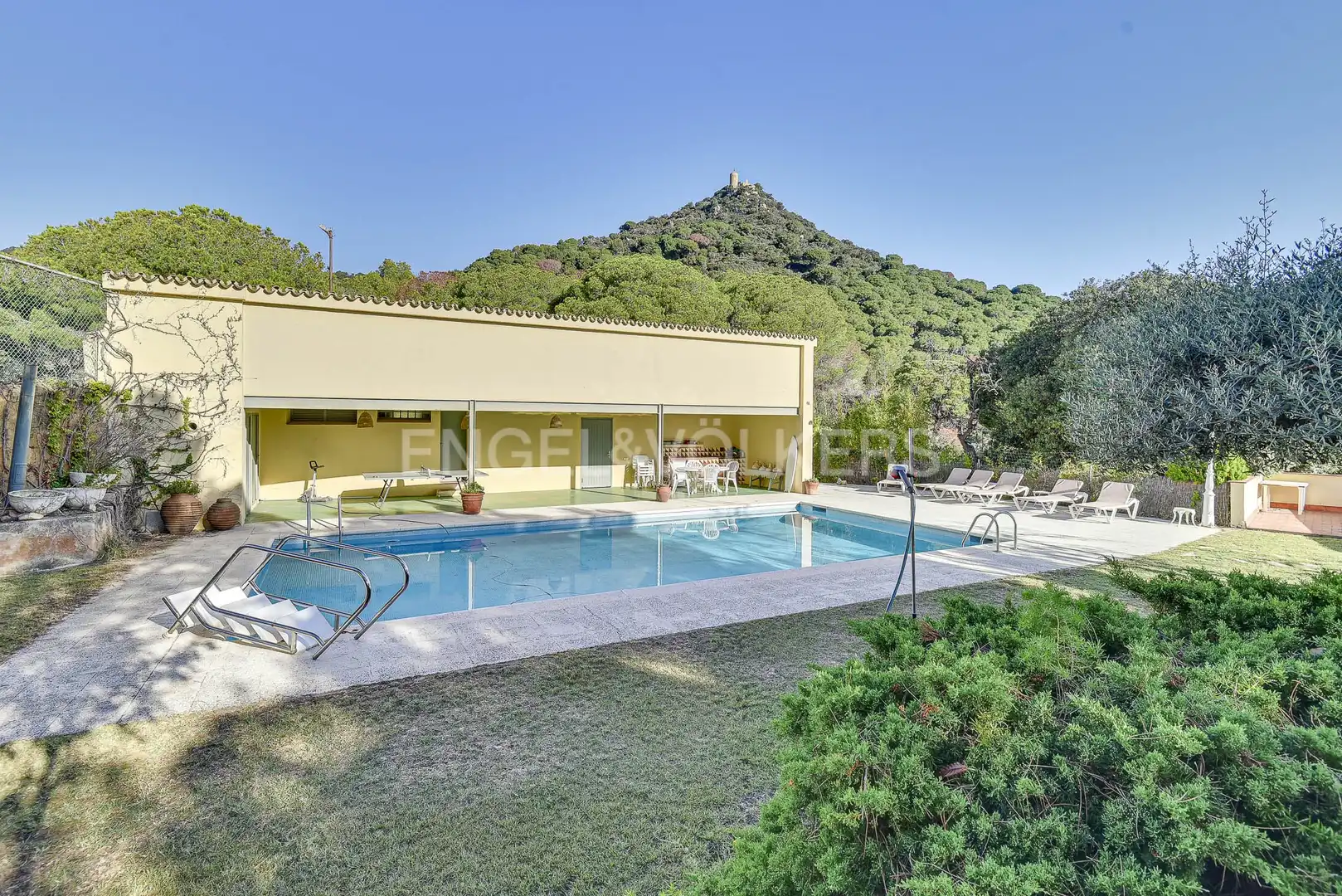 Country house zum Verkauf in Cabrera de Mar