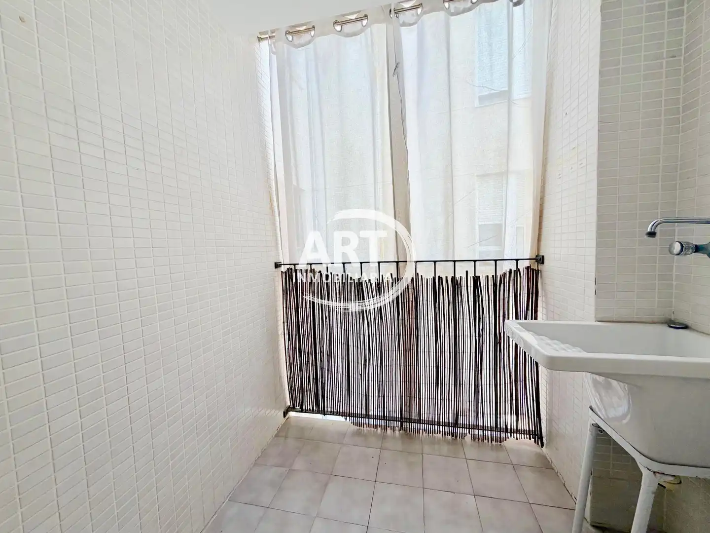 Balcony of Flat for rent in Ciutat Vella 