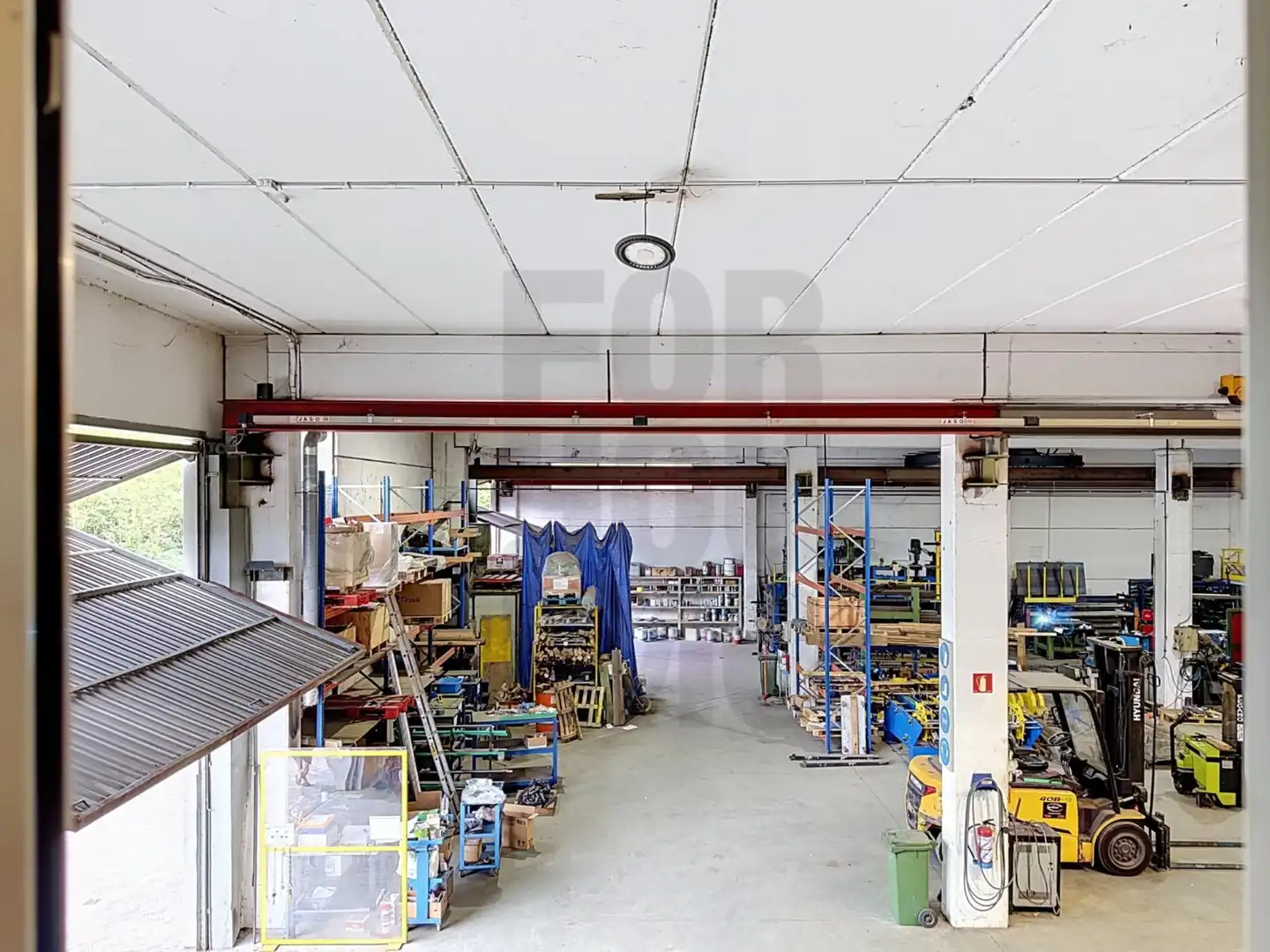 Industrial buildings for sale in Segura