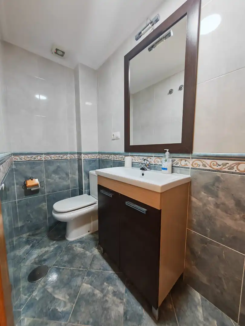 Bany de Apartament de lloguer en Fisterra amb Terrassa, Moblat i Forn