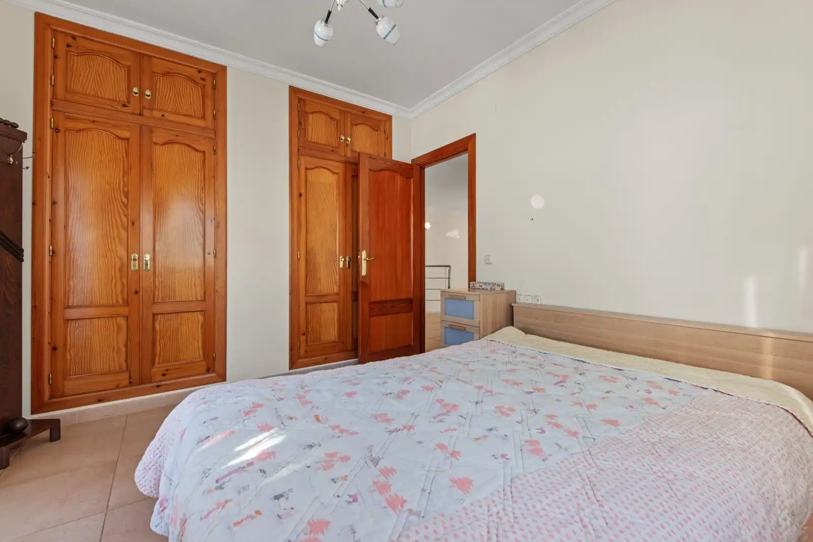 Habitación de Finca rústica en venta en Pedreguer con Aire acondicionado, Calefacción y Jardín privado