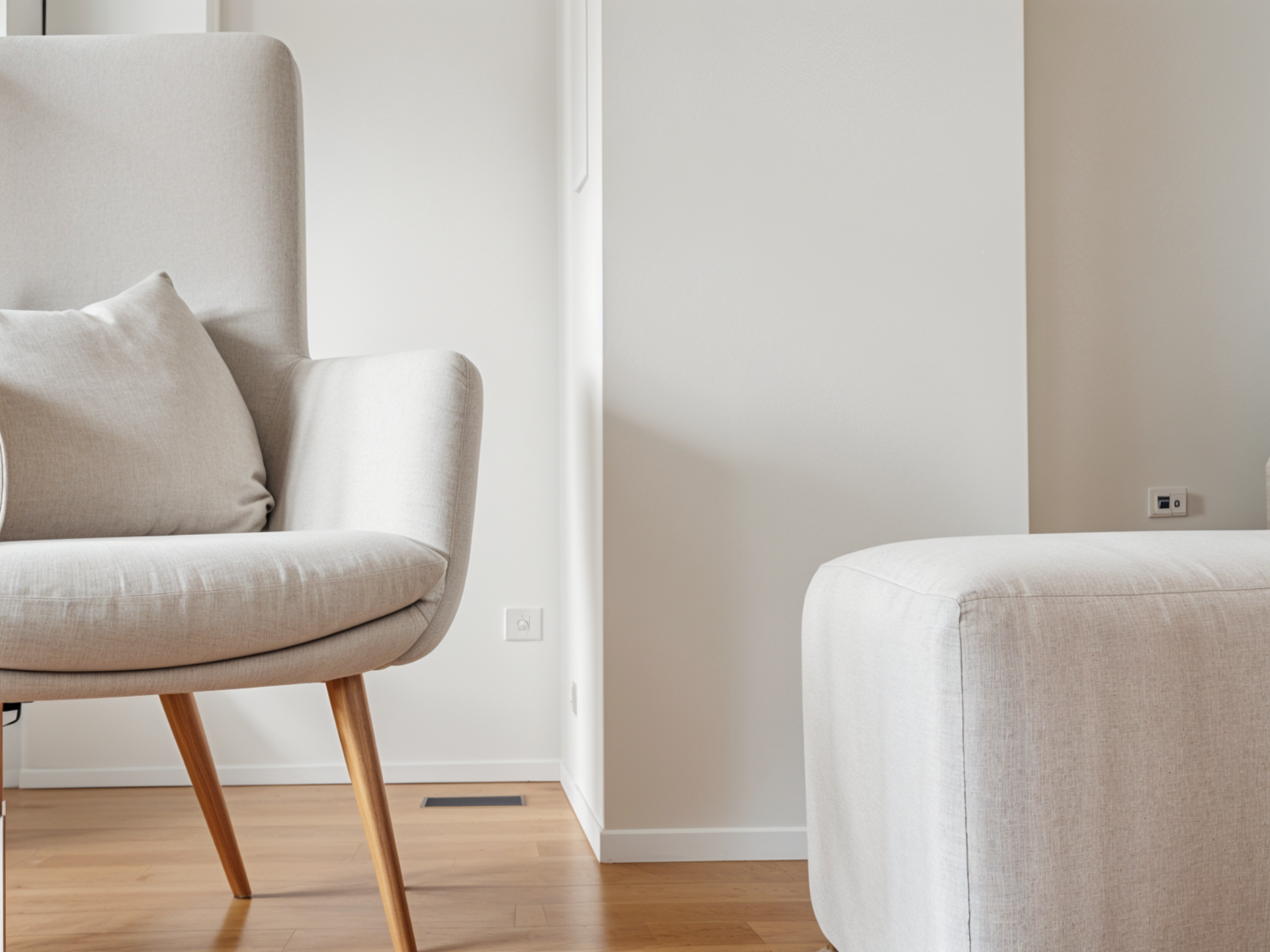 Living room of Office for sale in  Valencia Capital  with Air Conditioner and Storage room