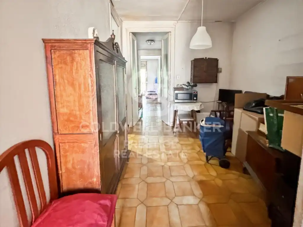 Wohnung zum Verkauf in Barcelona mit Balkon